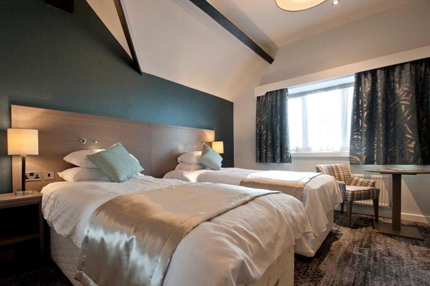 The Portland Hotel Wetherspoon Chesterfield Exteriör bild